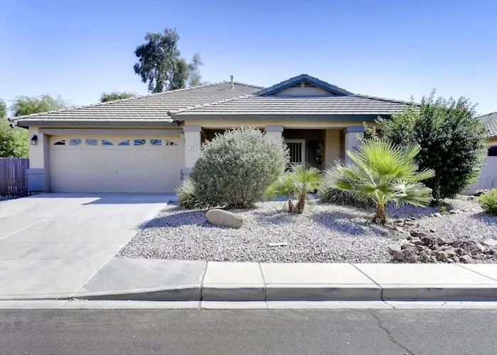 Holiday home Arizona Pool Retreat Near Phoenix Pet Friendly 3br With Great Wifi Gilbert